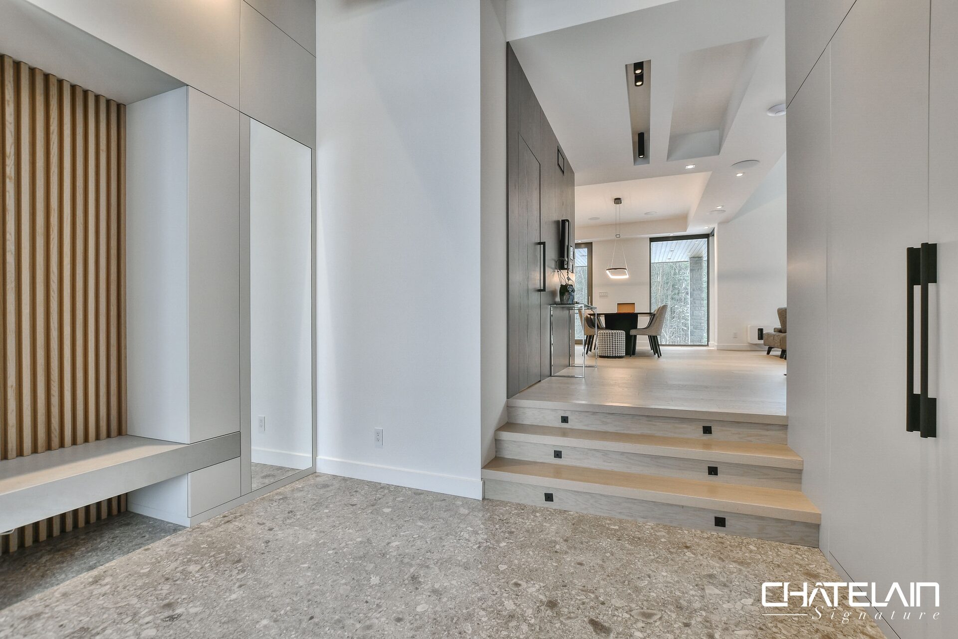 Réalisation Châtelain Signature